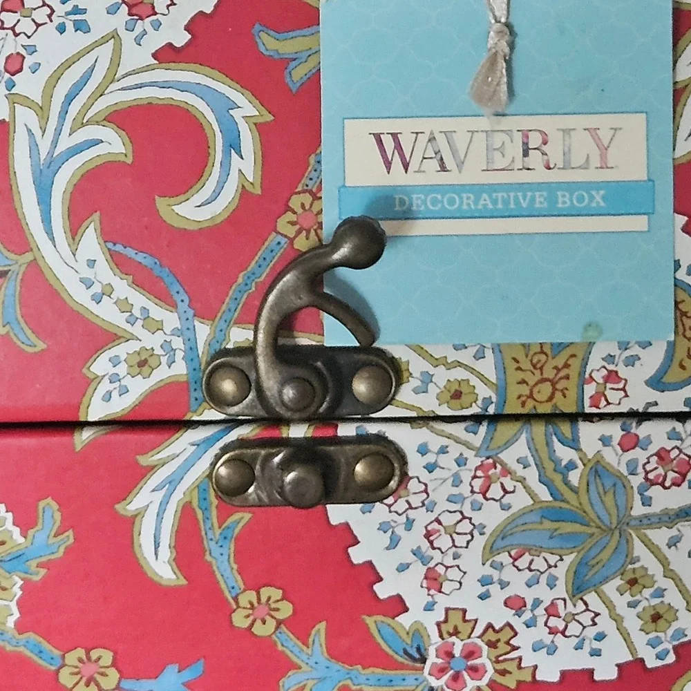 Waverly Red Paisley Floral Decorative Storage Box Trunk with Handle Latch NWT